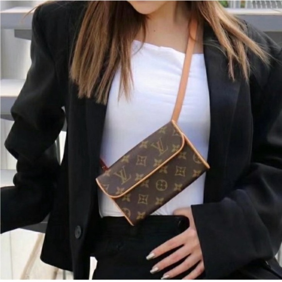 Vintage LV Florentine bum bag - Picture 3 of 9